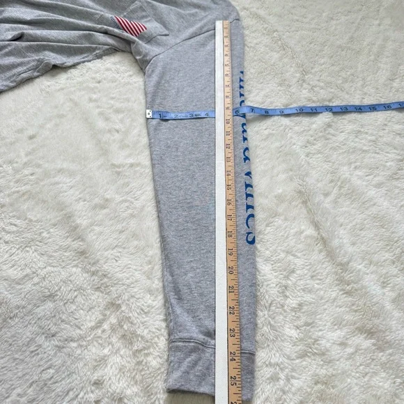 Vineyard Vines Long Sleeve Pocket Tee Men's Small Gray Flag Lacrosse Americana‎ - Picture 12 of 12
